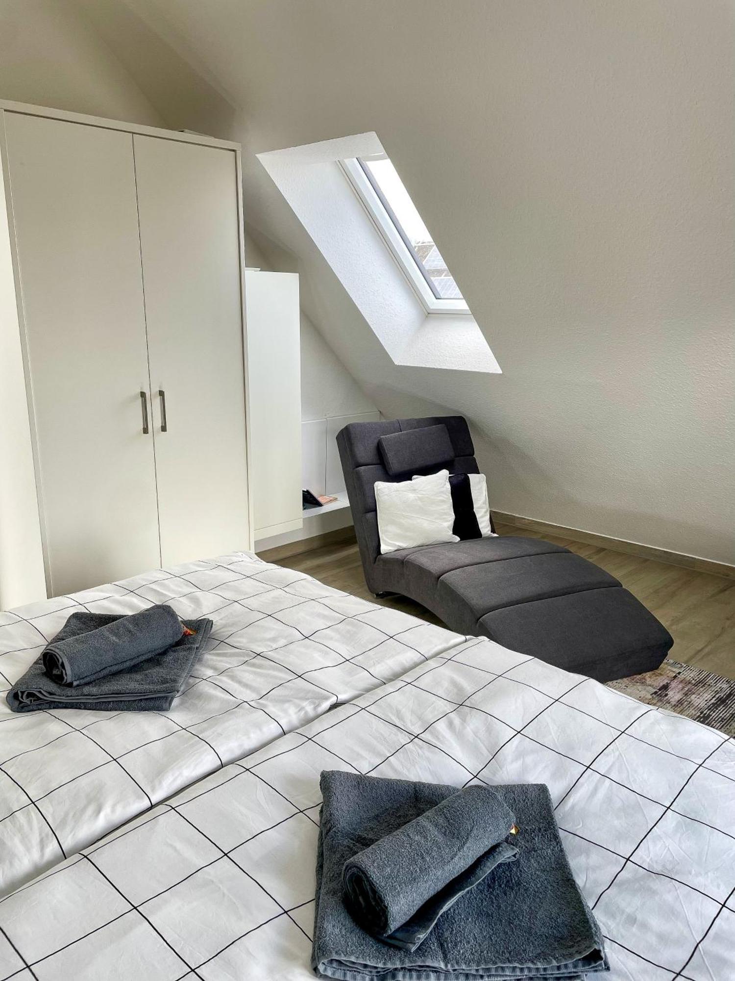 Ahaus: Stadtoase Mit Terrasse & Privater Garage ภายนอก รูปภาพ